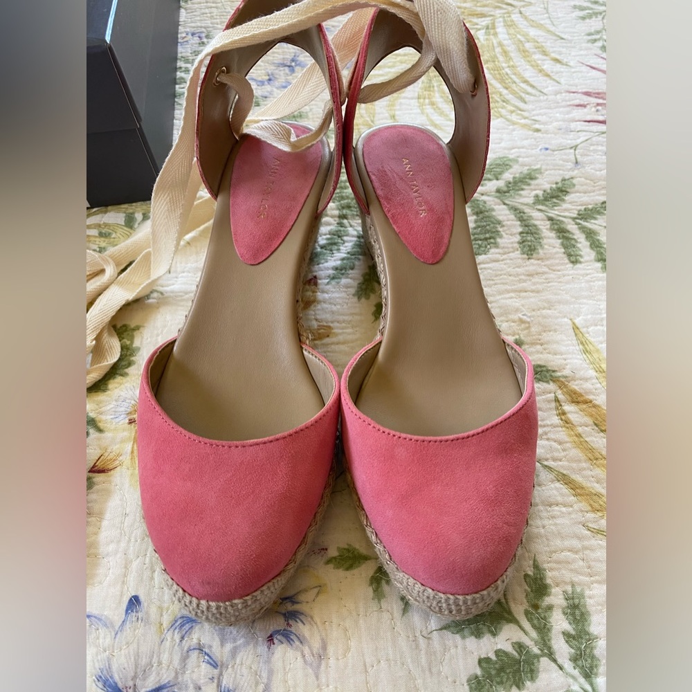 BNWT Espadrilles